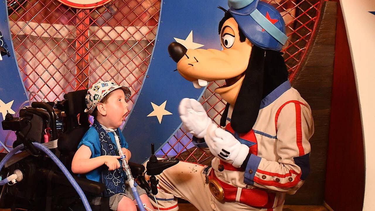 Another family's Disney World trip spoiled after TSA hassles at Sanford airport: 'Felt like we were targeted' - Vimarsana News