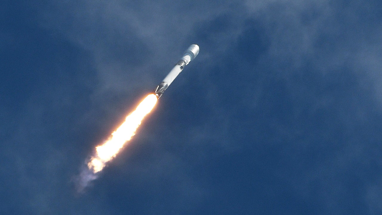 Watch live: SpaceX Falcon 9 rocket to launch more Starlink satellites into space from Florida Tuesday - Vimarsana News