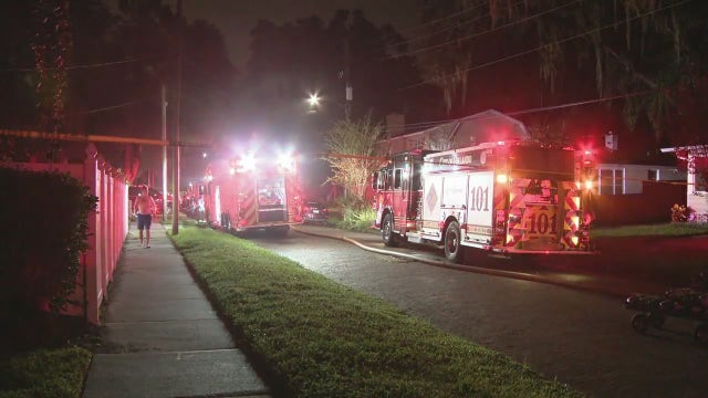 Fire breaks out at Orlando apartments