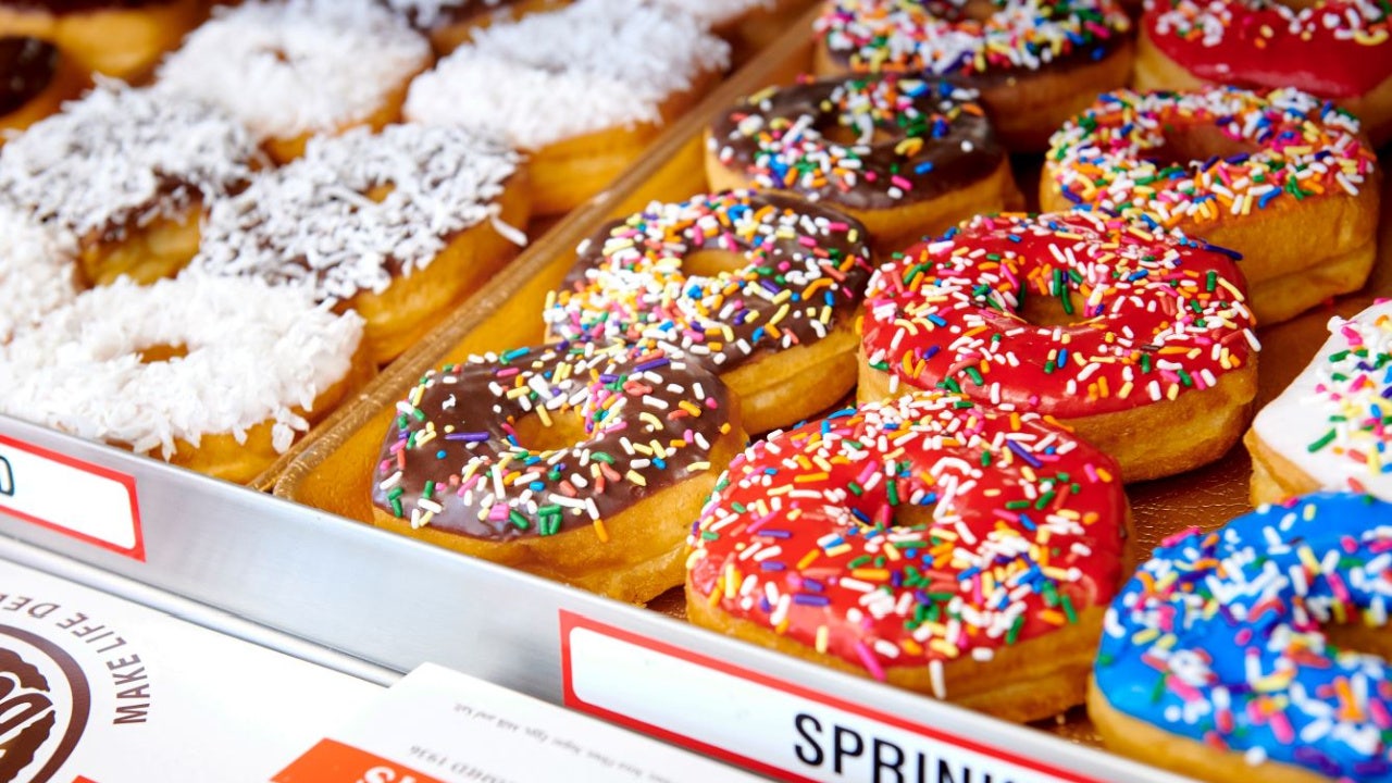 Donut chain known for hexagonshaped treats opening first Orlando