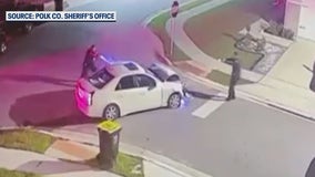 Close call for Florida deputies as accused burglar crashes into nearby parked car