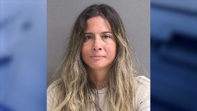Florida mom arrested when 7-year-old enters bar to find her following hours alone in unlocked car, police say