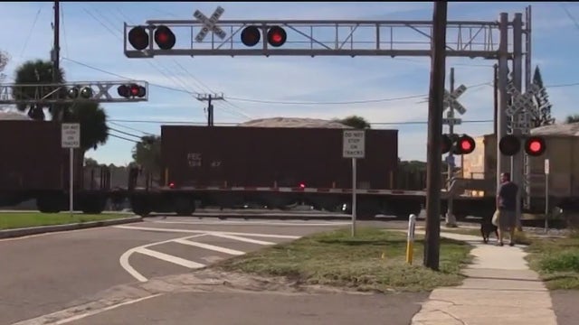 'Disrupts the peace': City of Melbourne looking into "quiet zones" to reduce train horns in city
