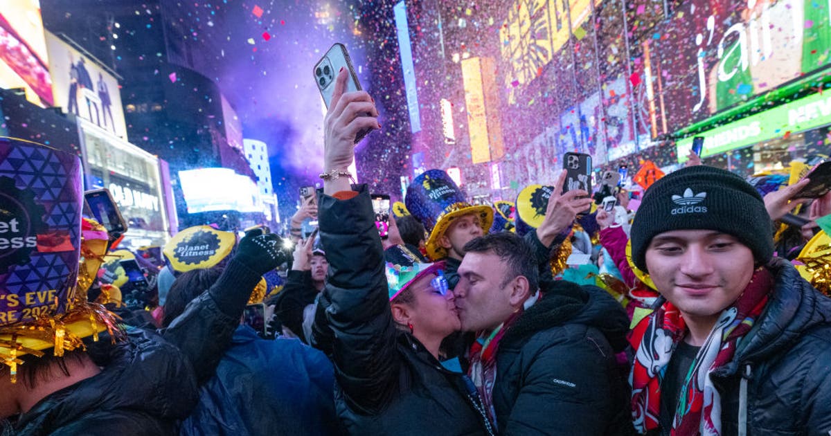 FBI, law enforcement brace for potential threats during New Year’s Eve ...