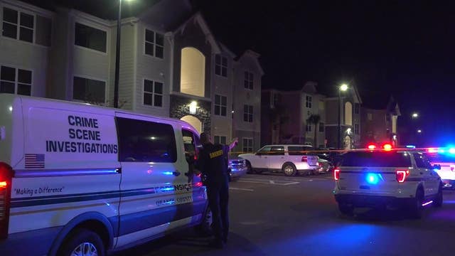 1 dead, 4 others shot in overnight Orange Co shooting
