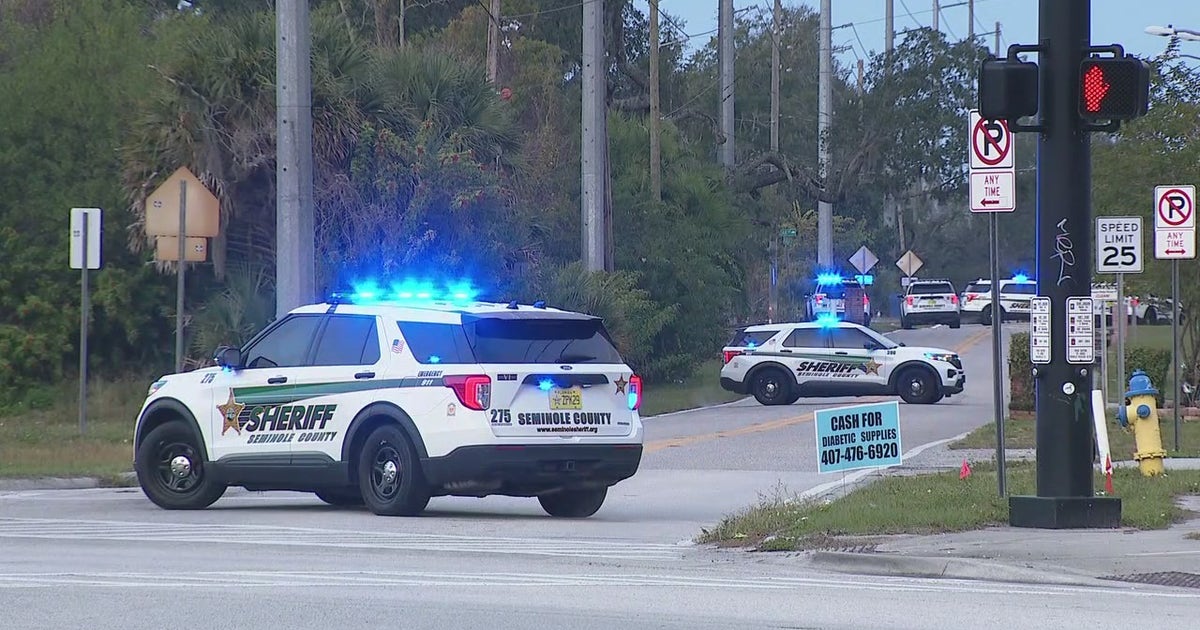 Man accused of fighting woman, shooting at her in Eatonville flees to ...