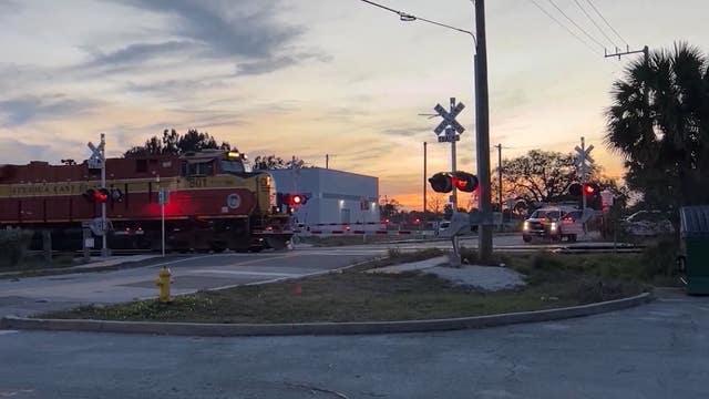 Brightline installing cameras to capture drivers breaking law near train tracks: 'Someone is seeing you'