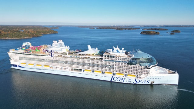 Icon of the Seas: World's largest cruise ship arrives in Florida, official debut set for Jan. 27