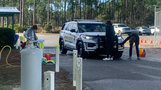 Florida deputies take creative approach to punishing teens for egg-throwing prank instead of arrest