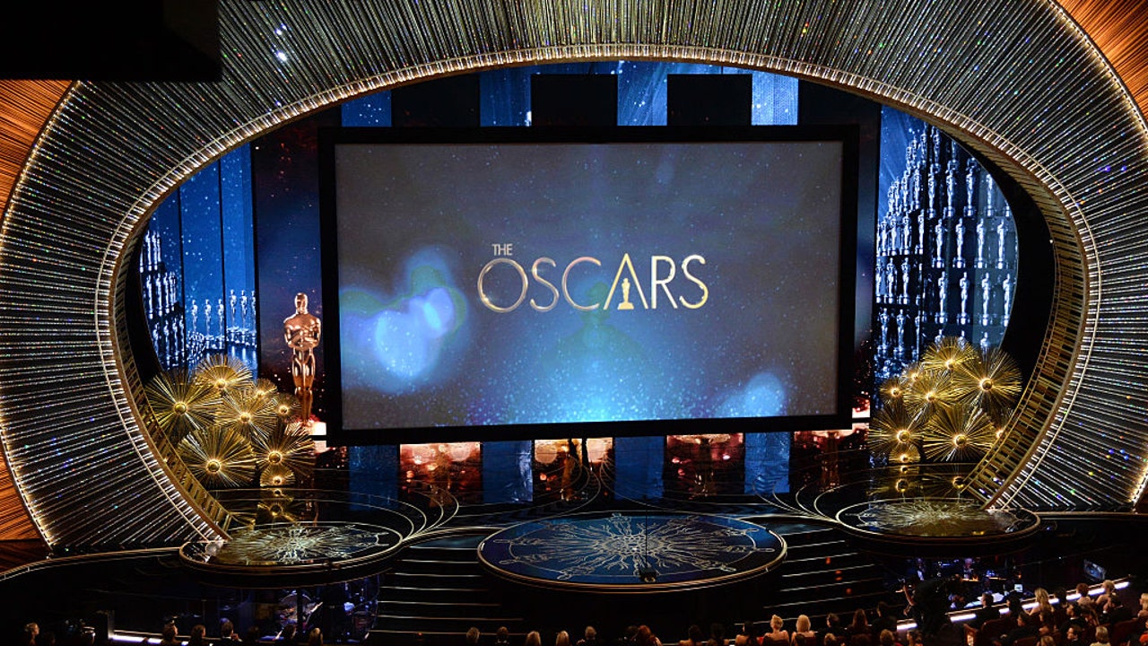 Oscars gift bags are worth six figures: Peek inside - Vimarsana News