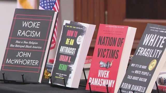 Former NYC mayor debates Moms for Liberty over book ban contoversy