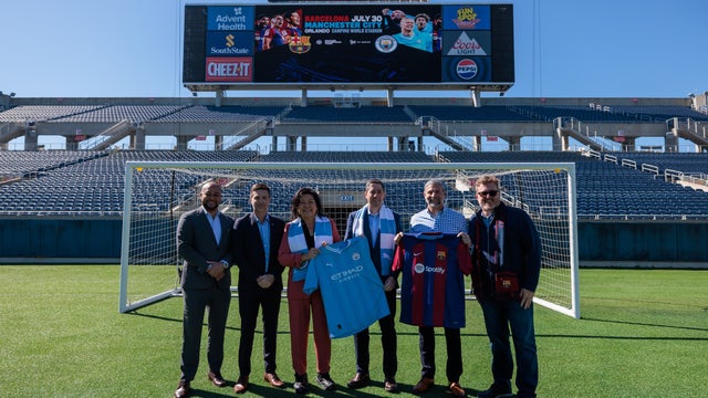 Manchester City meets Barcelona in FC Series friendly at Camping World Stadium