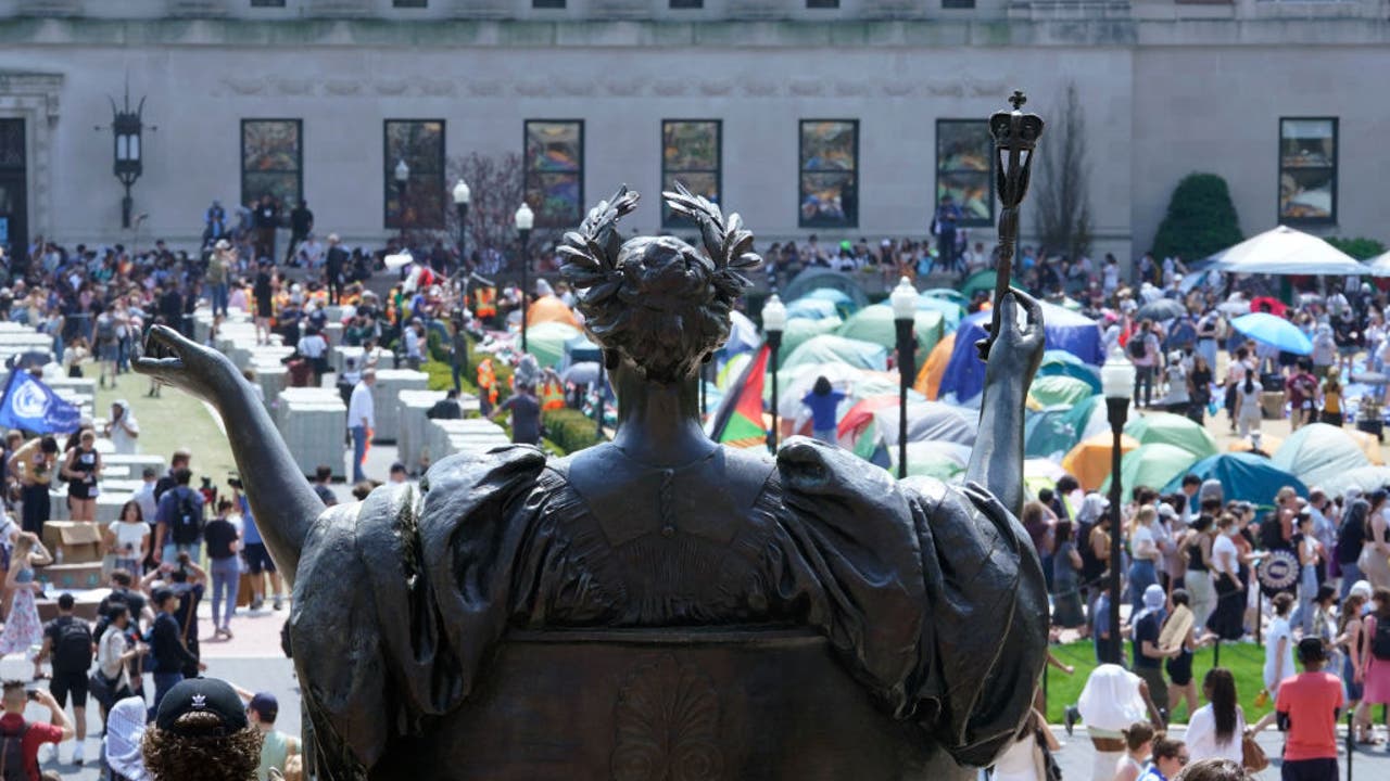Columbia University updates: School begins suspending protesters - Vimarsana News