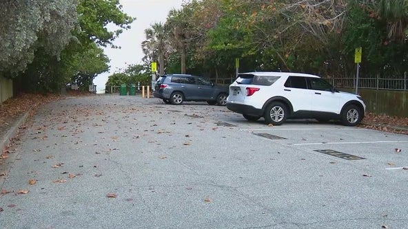 Family escapes carjacking attempt on Florida beach