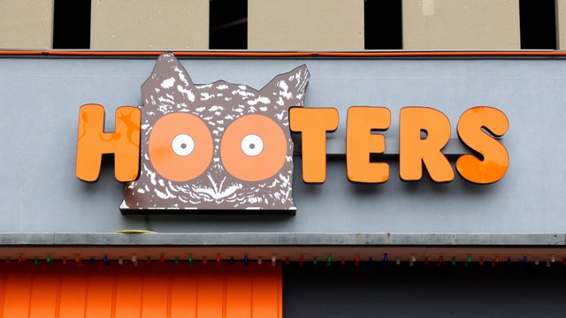 Former Florida trooper accused of stealing beer taps from Daytona Beach Hooters