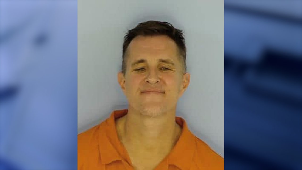 Florida man arrested for allegedly drowning cat at park - Vimarsana News