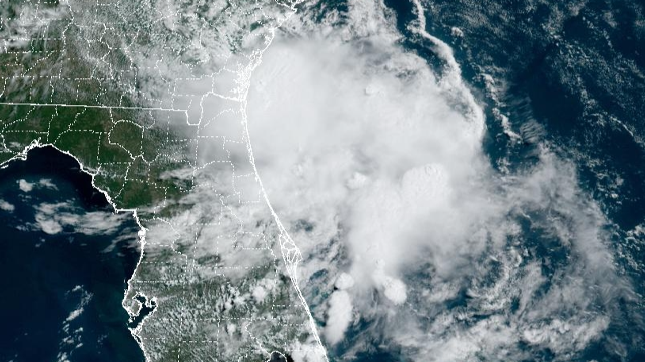 Invest 92L producing showers, thunderstorms over Florida coast