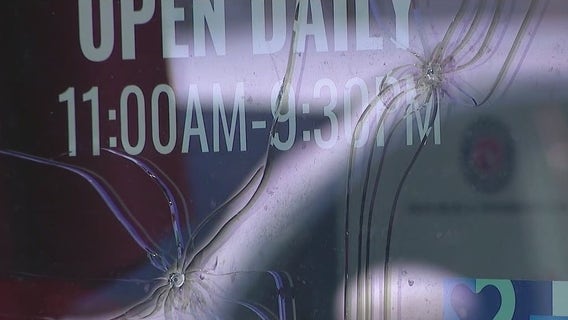 Teenagers accused firing BB gun at Florida restaurants