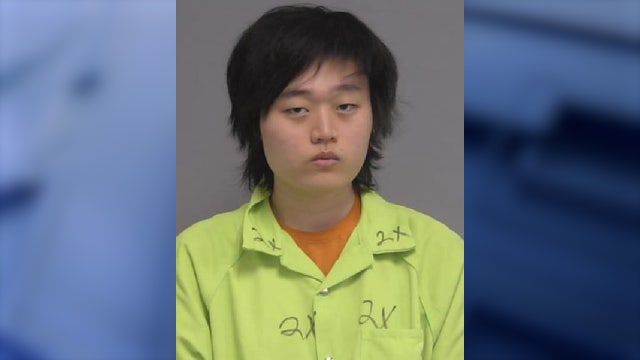 Man flies to Florida to attack gamer with hammer over online dispute, deputies say