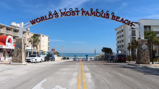 Daytona Beach iconic sign removed during 10 month improvement project