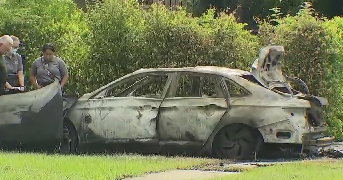 Woman found dead inside burned vehicle in Orange County died by suicide ...