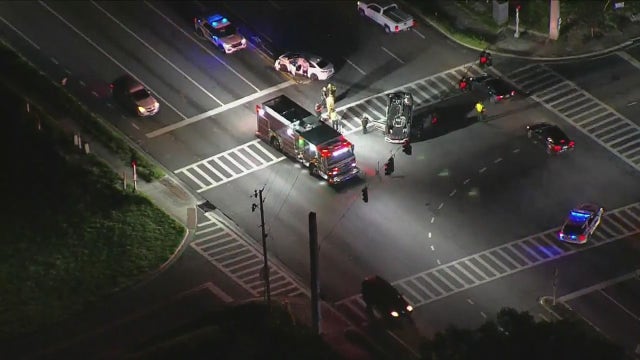 Seminole County deputy's patrol car flips over after being struck by car in Apopka: FHP