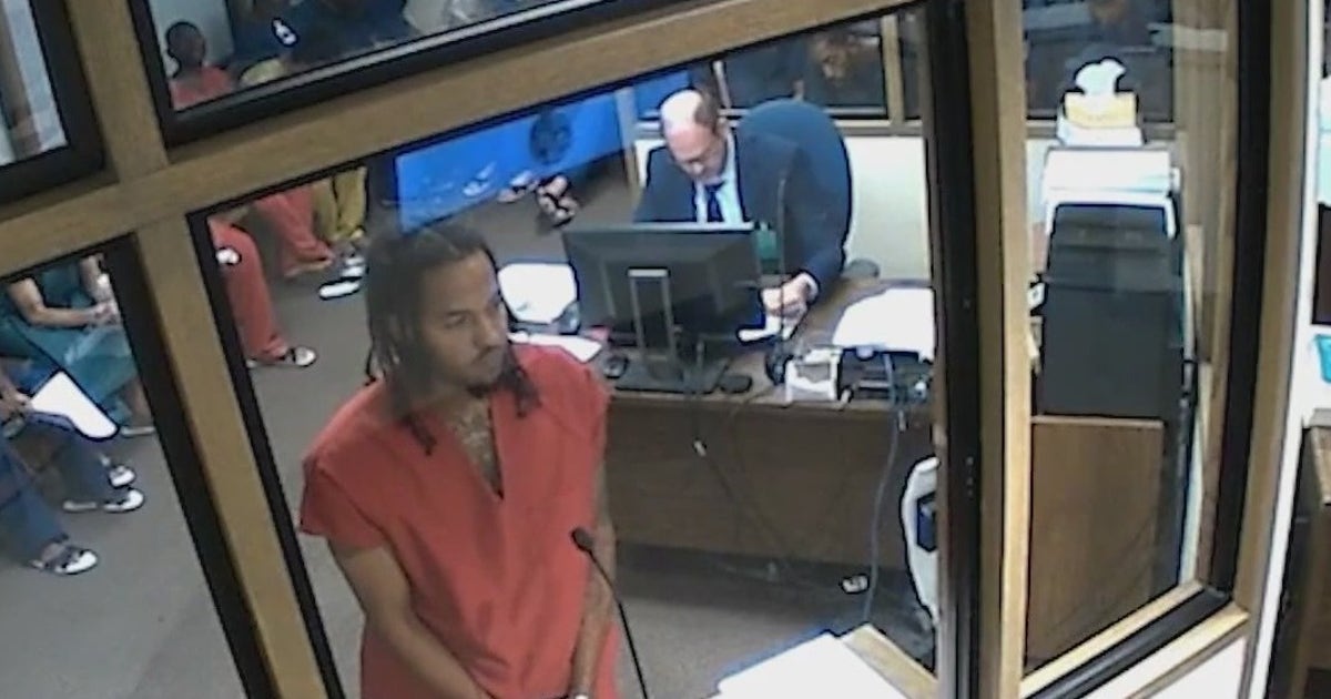 Bond denied for suspect in deadly shooting of youth football coach at ...
