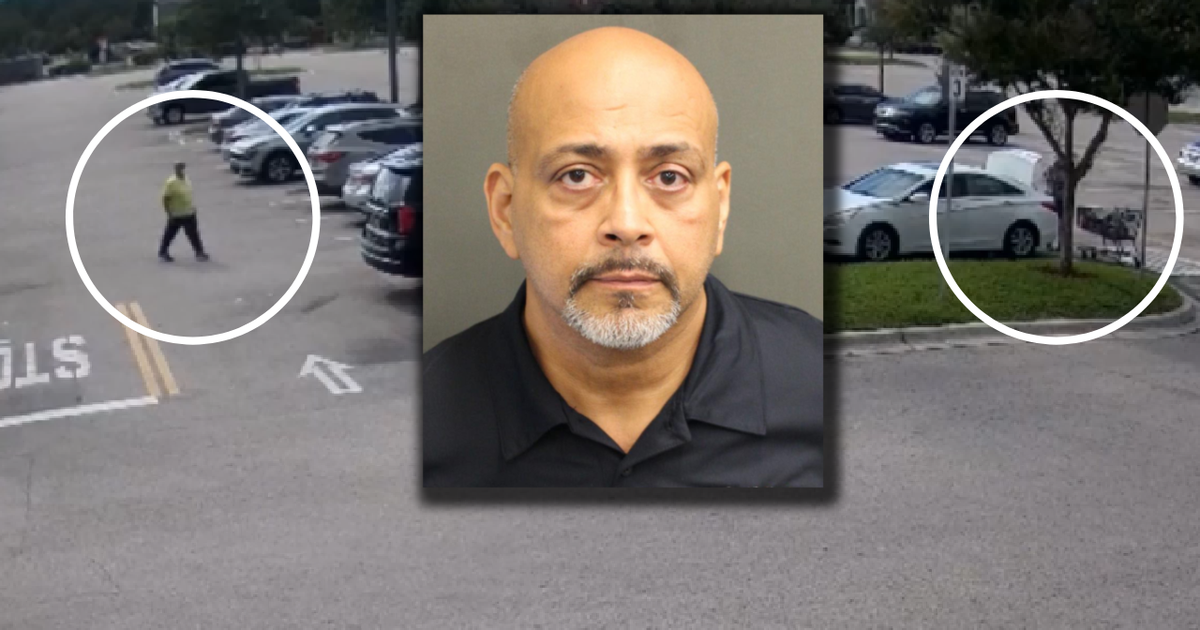 Woman held at knifepoint in robbery, attempted kidnapping outside ...
