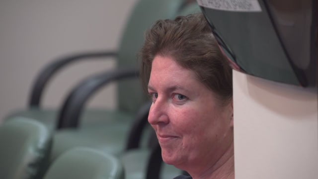 Sarah Boone takes stand in suitcase murder hearing as lawyers argue over evidence