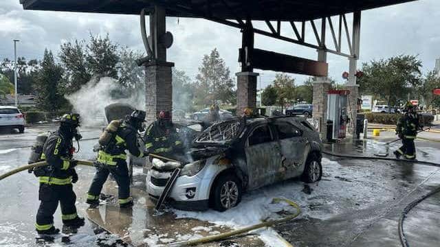 1 injured after Orlando Wawa fire at gas pumps, officials say