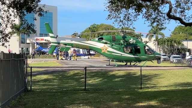 2 Palm Beach County deputies on motorcycles struck, killed in morning crash