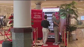 'Giving Machine' at Altamonte Mall provides unique way to bring holiday cheer this season