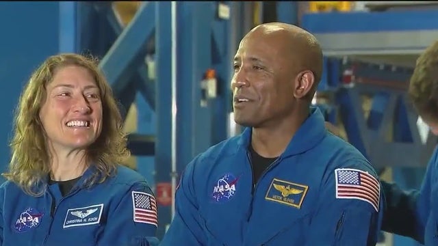 NASA leaders, Artemis astronauts visit KSC as moon mission faces another delay