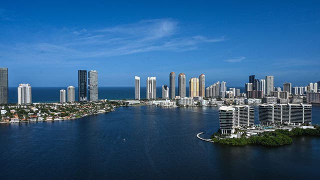 Is Florida sinking? Study finds 35 new buildings are sinking in South Florida. Here's why.