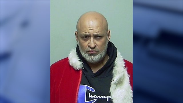 Police: 'Bad Santa' stalks, threatens neighbor on Christmas Eve in Florida