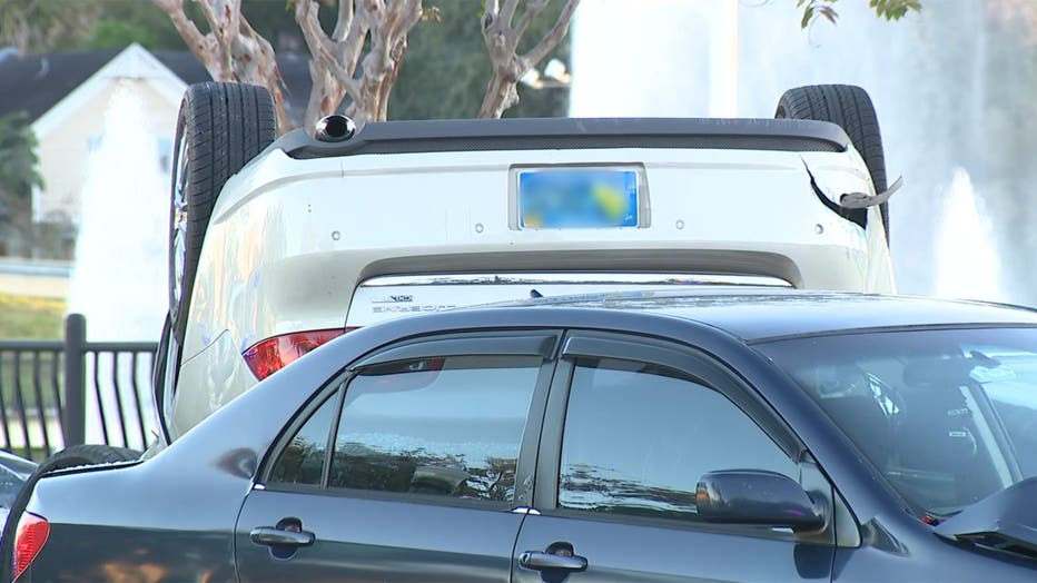 Lanes reopen on Orange Ave after early morning crash near Rosalind