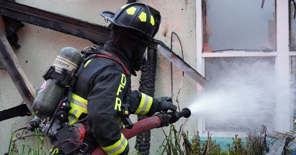 2 Ocala fires leave 1 home saved, another up in flames | FOX 35 Orlando