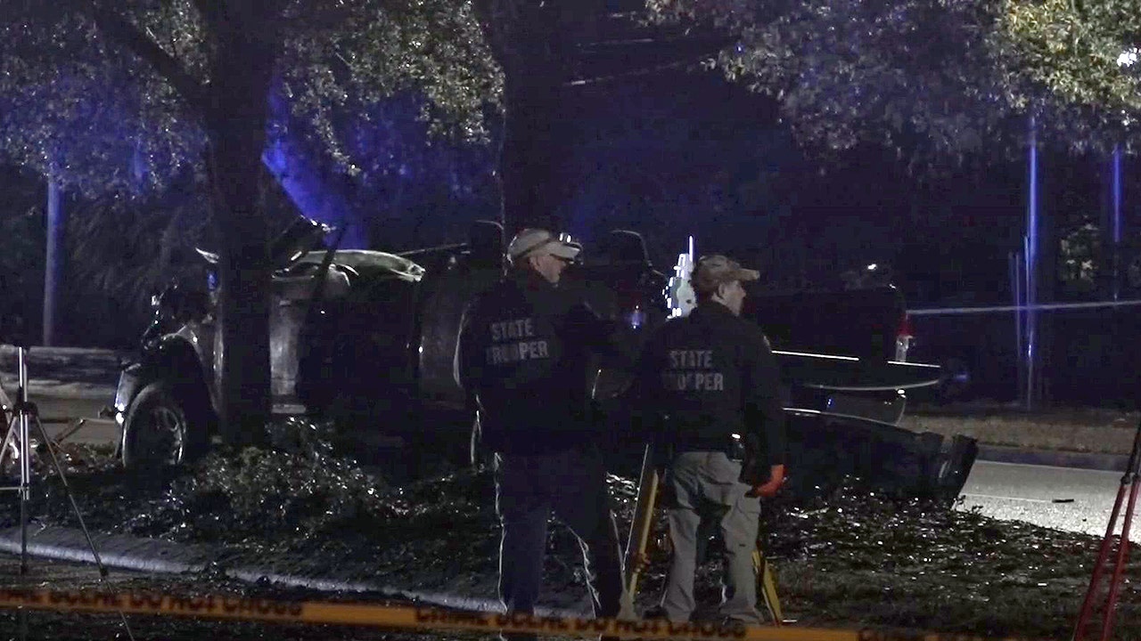 3 dead, 1 injured in two-vehicle crash on N. Hiawassee Road | FOX 35 ...