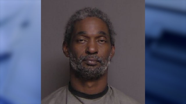 Florida man arrested after allegedly attempting to steal 2 lawn mowers, fleeing, lying about identity