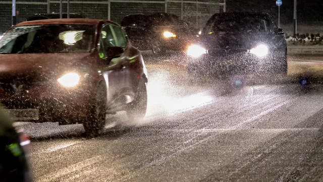 How to drive safely in the snow; Northern Florida under Winter Storm Warning