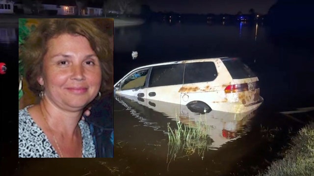 Missing Florida woman's remains, submerged minivan found a decade after her disappearance