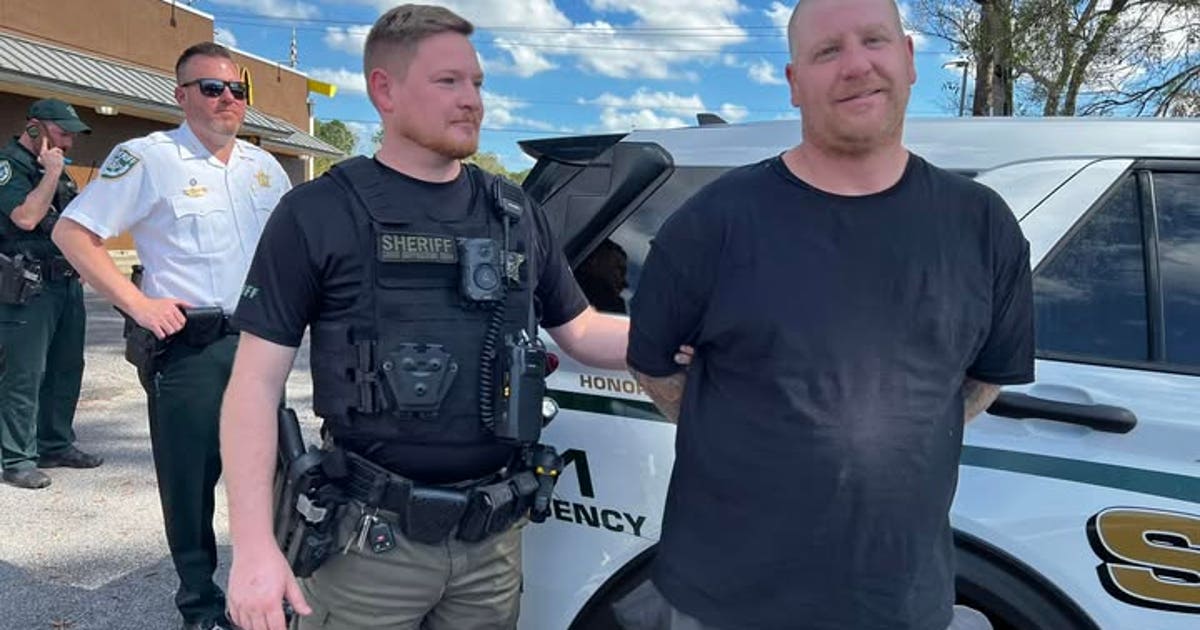 Scott Mitchell: Manhunt for alleged New York double murder suspect ends ...