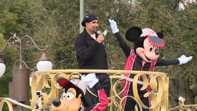 Jalen Hurts, Super Bowl MVP, leads Disney crowds in 'E-A-G-L-E-S!' chant at Magic Kingdom