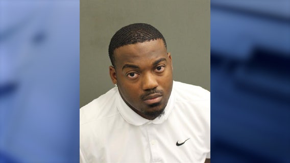 Orlando high school teacher arrested for inappropriate conduct with 16-year-old student, police say