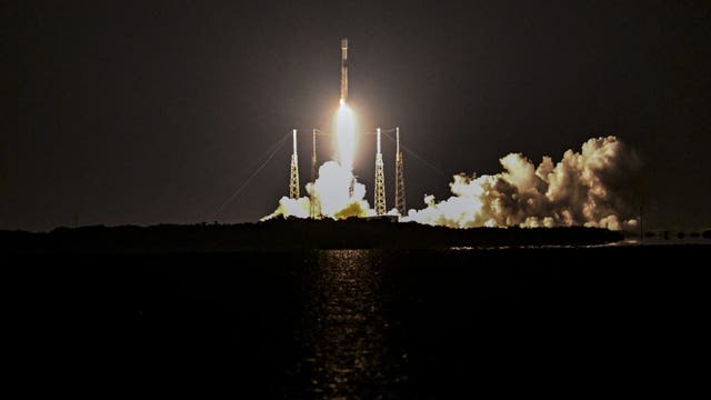 SpaceX launches X-37B military space plane atop Falcon 9 rocket from Florida