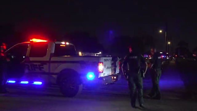 Orange County deputies shoot, kill man armed with knife overnight, deputies say