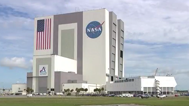 DOGE investigating NASA as federal agencies prepare for spending cuts, layoffs