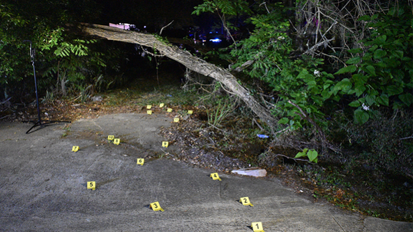 DeLand Police searching for suspect after Sunday morning shooting