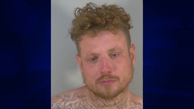 Leesburg man arrested for attempted burglary, meth trafficking while out on bond