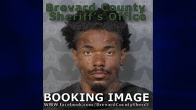 Palm Bay substitute teacher arrested for allegedly sharing inappropriate photo of himself with female student